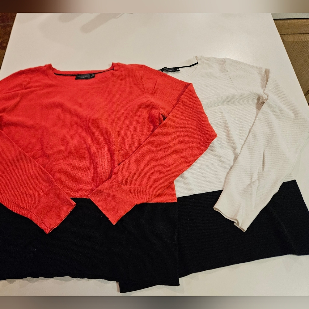 Lot of 2 "The Limited" Ribbed Size Large Colorblock Sweater tops! Office/Luxury